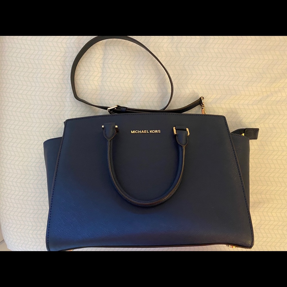 Michael Kors Selma Satchel Navy - never used!!